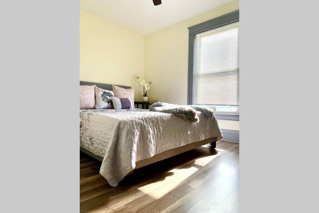尼亚加拉瀑布5Br Niagara Getaway Prime Location-Sleeps 10别墅 外观 照片