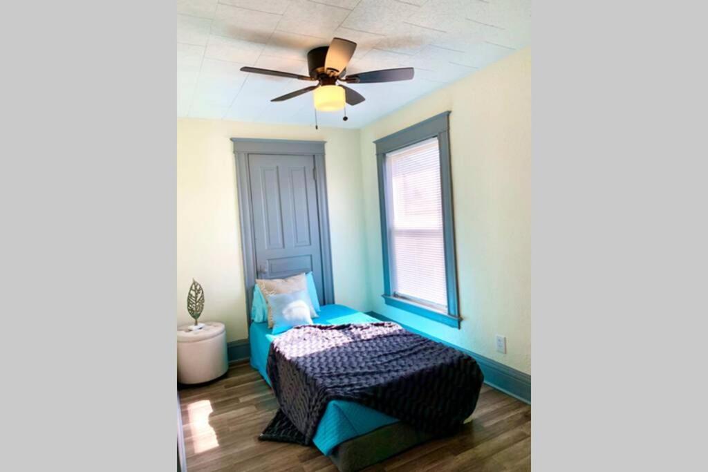尼亚加拉瀑布5Br Niagara Getaway Prime Location-Sleeps 10别墅 外观 照片