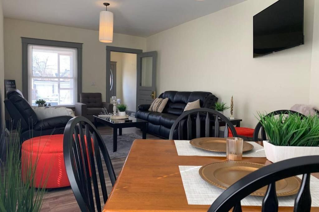 尼亚加拉瀑布5Br Niagara Getaway Prime Location-Sleeps 10别墅 外观 照片