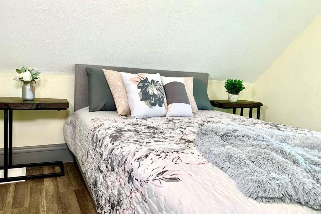 尼亚加拉瀑布5Br Niagara Getaway Prime Location-Sleeps 10别墅 外观 照片